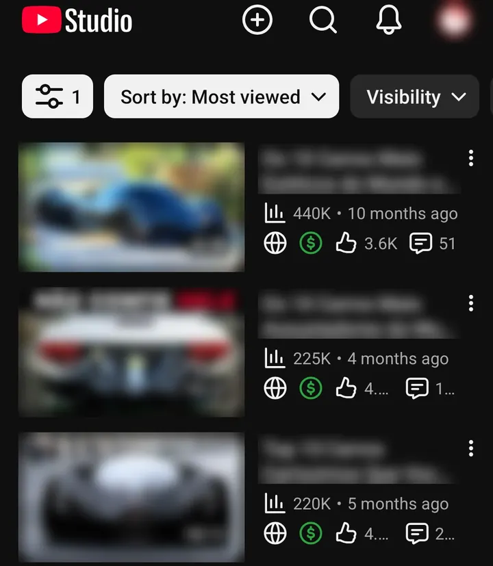 YouTube Studio do meu canal de carros: vídeos com 440 mil, 225 mil e 220 mil visualizações